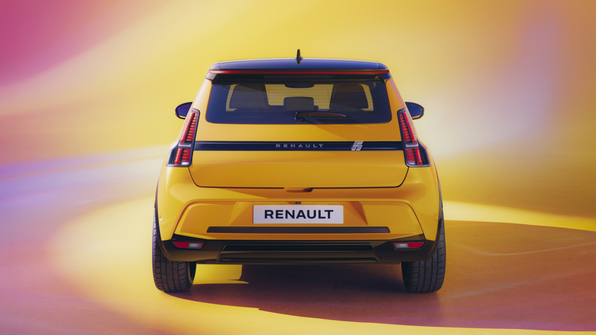 SMALL_Renault 5 E-Tech electric (1)